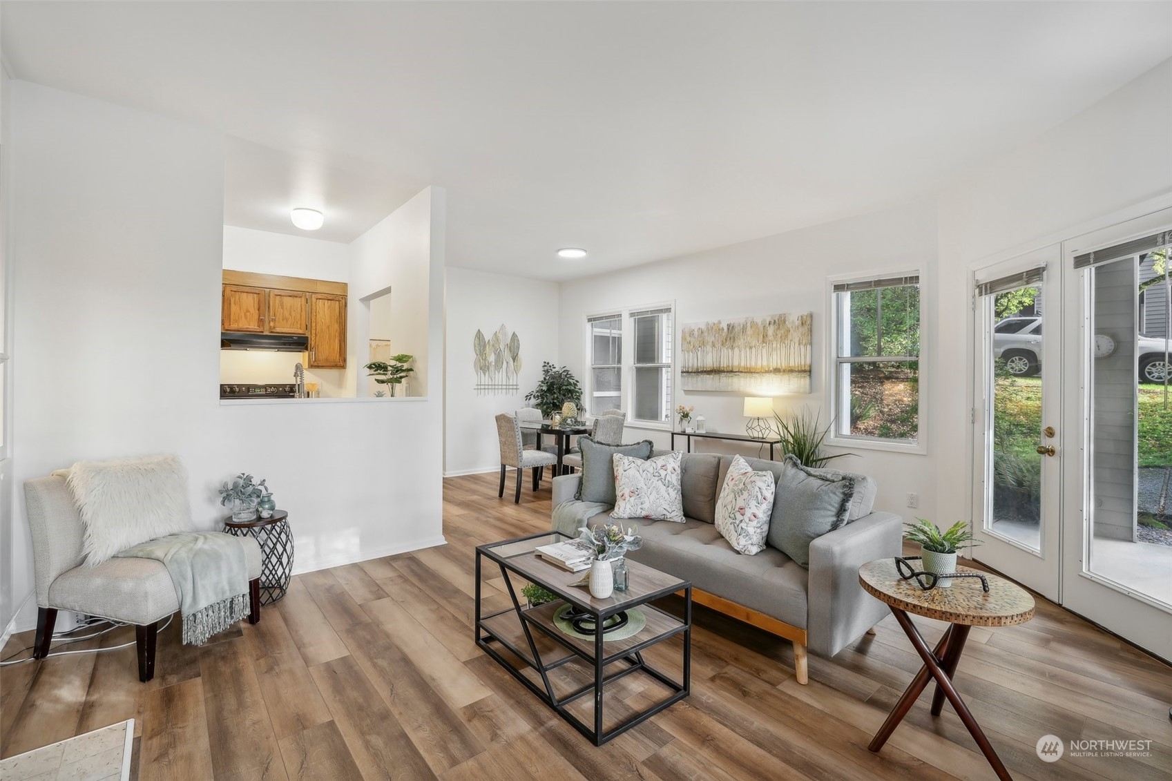 property viewer photo 5