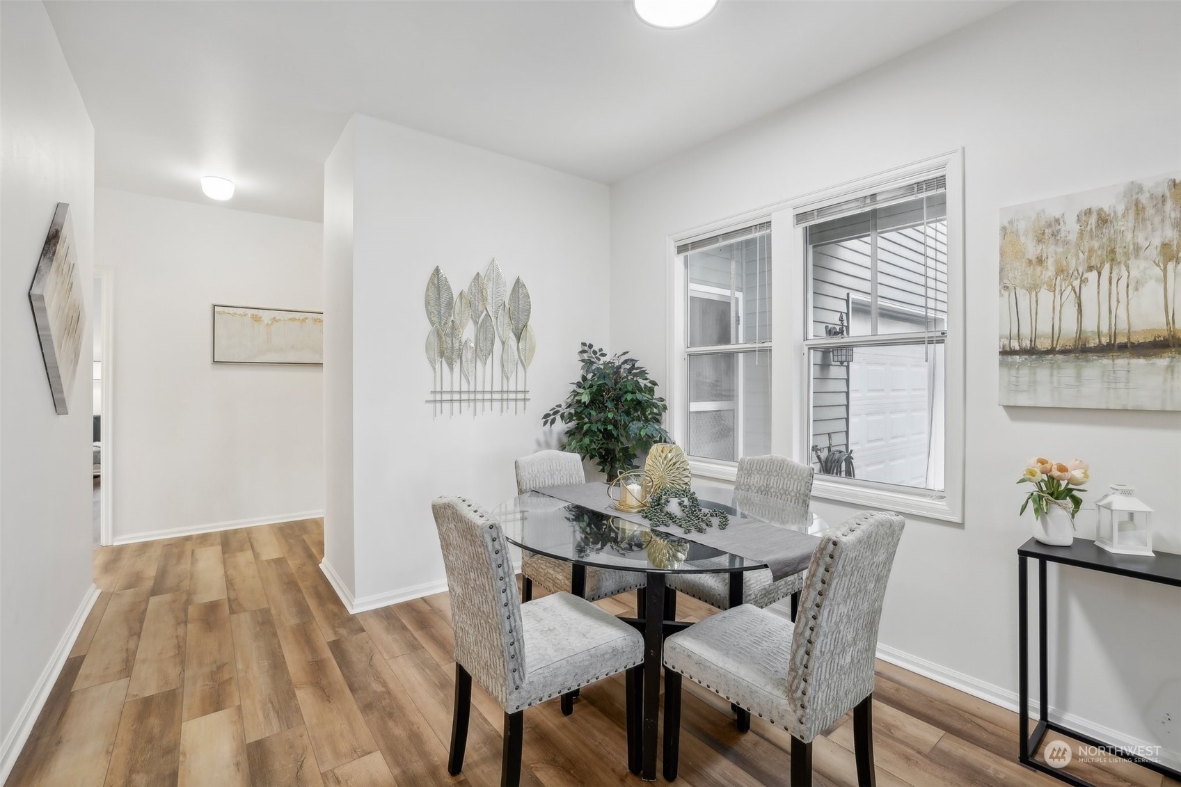 property viewer photo 8