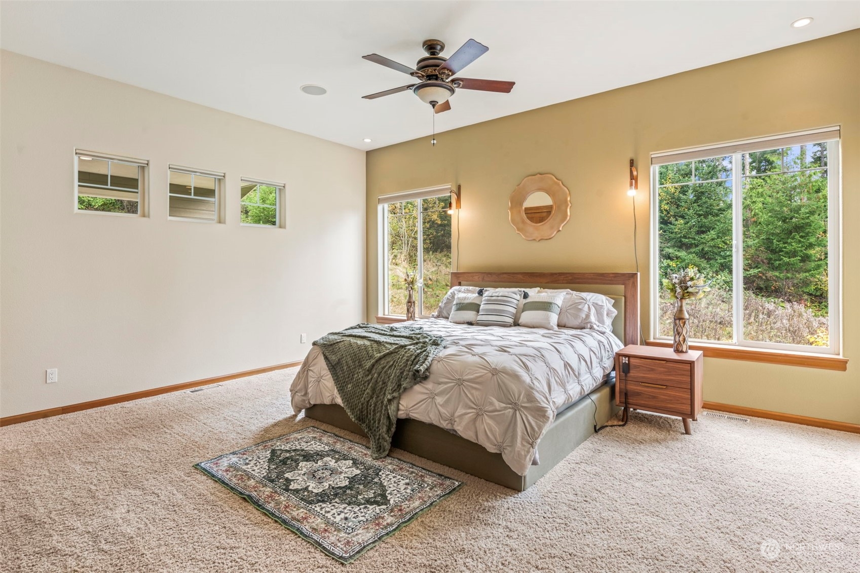 property viewer photo 18