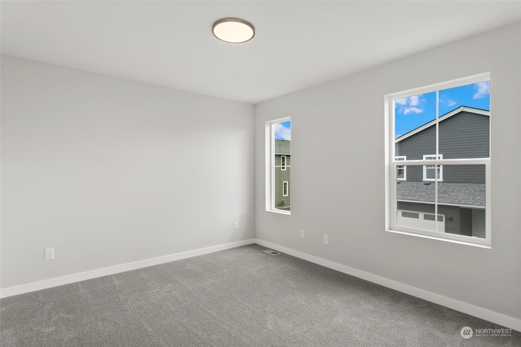 property viewer photo 26