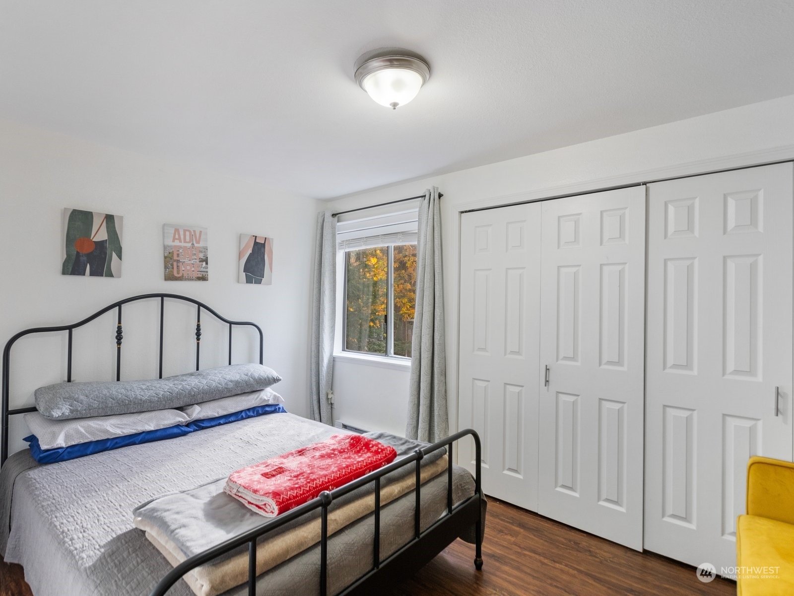 property viewer photo 10