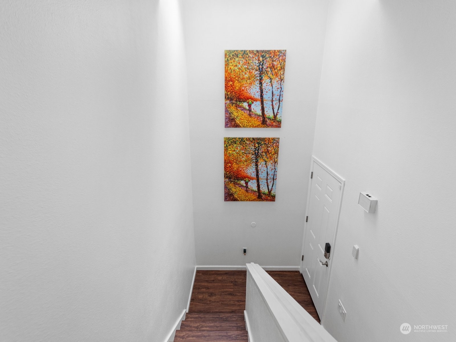 property viewer photo 7