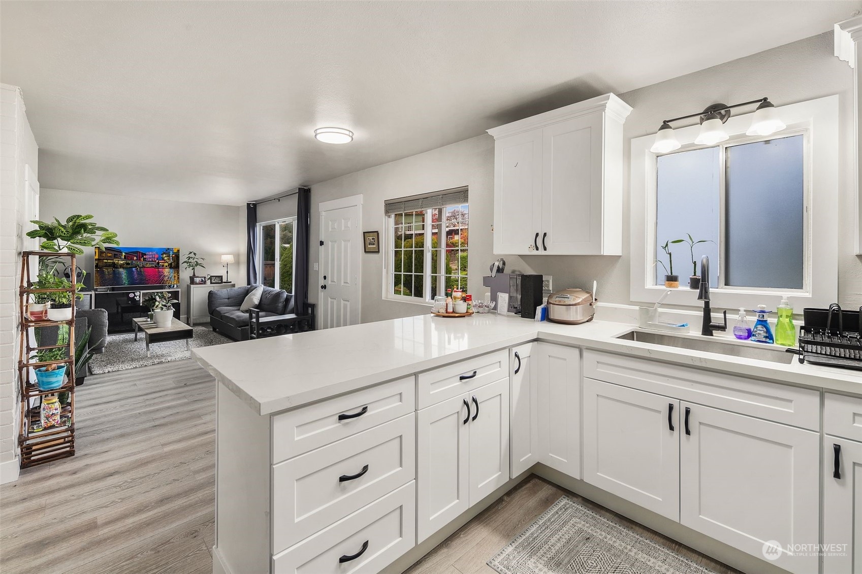 property viewer photo 11
