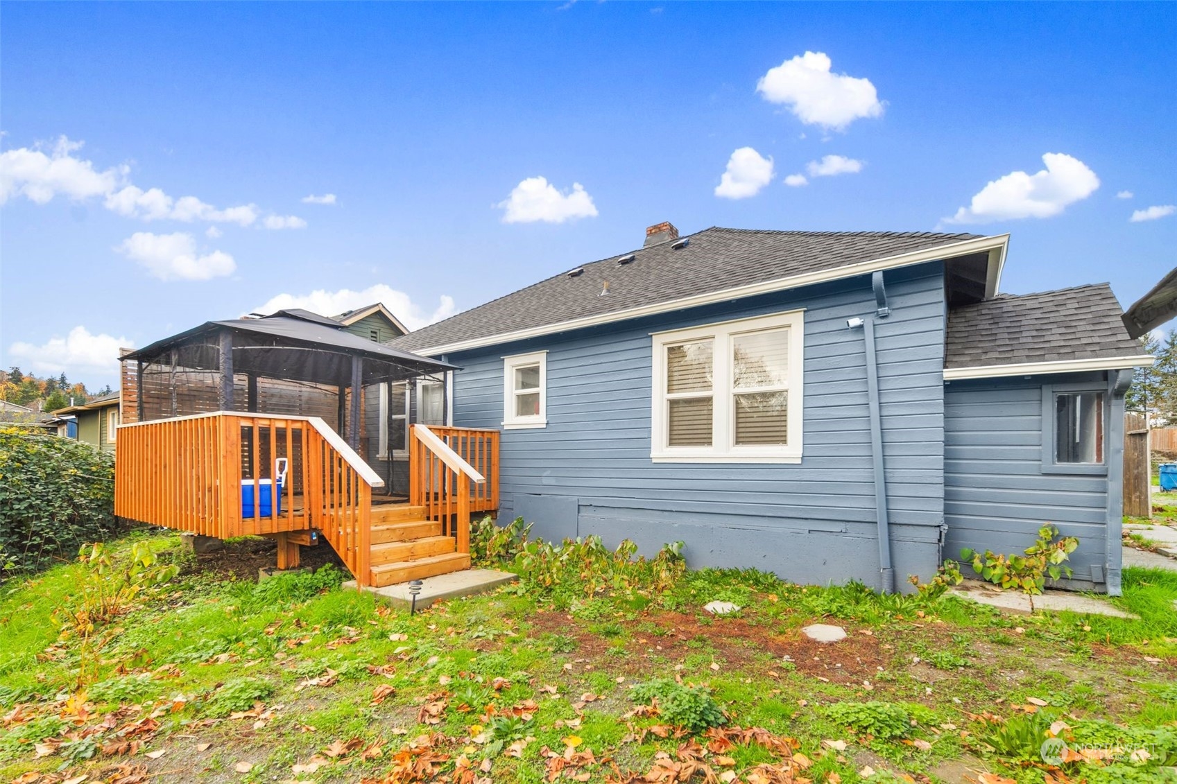 property viewer photo 19