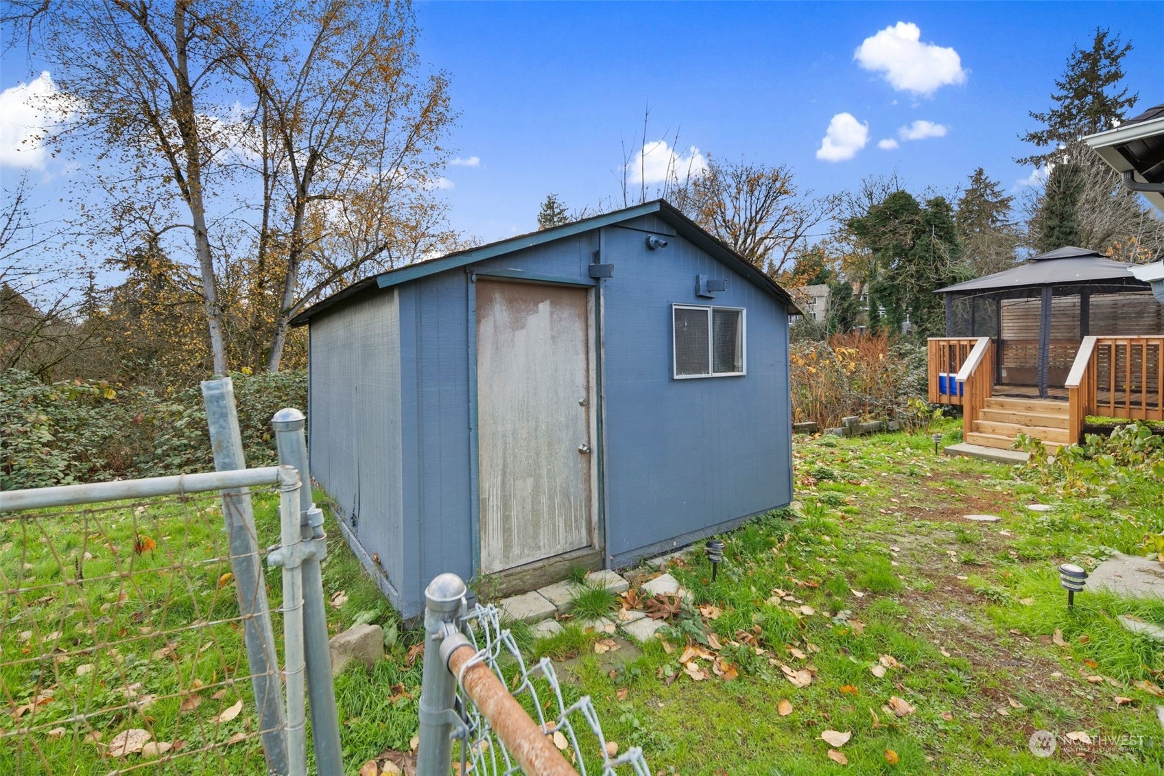 property viewer photo 22