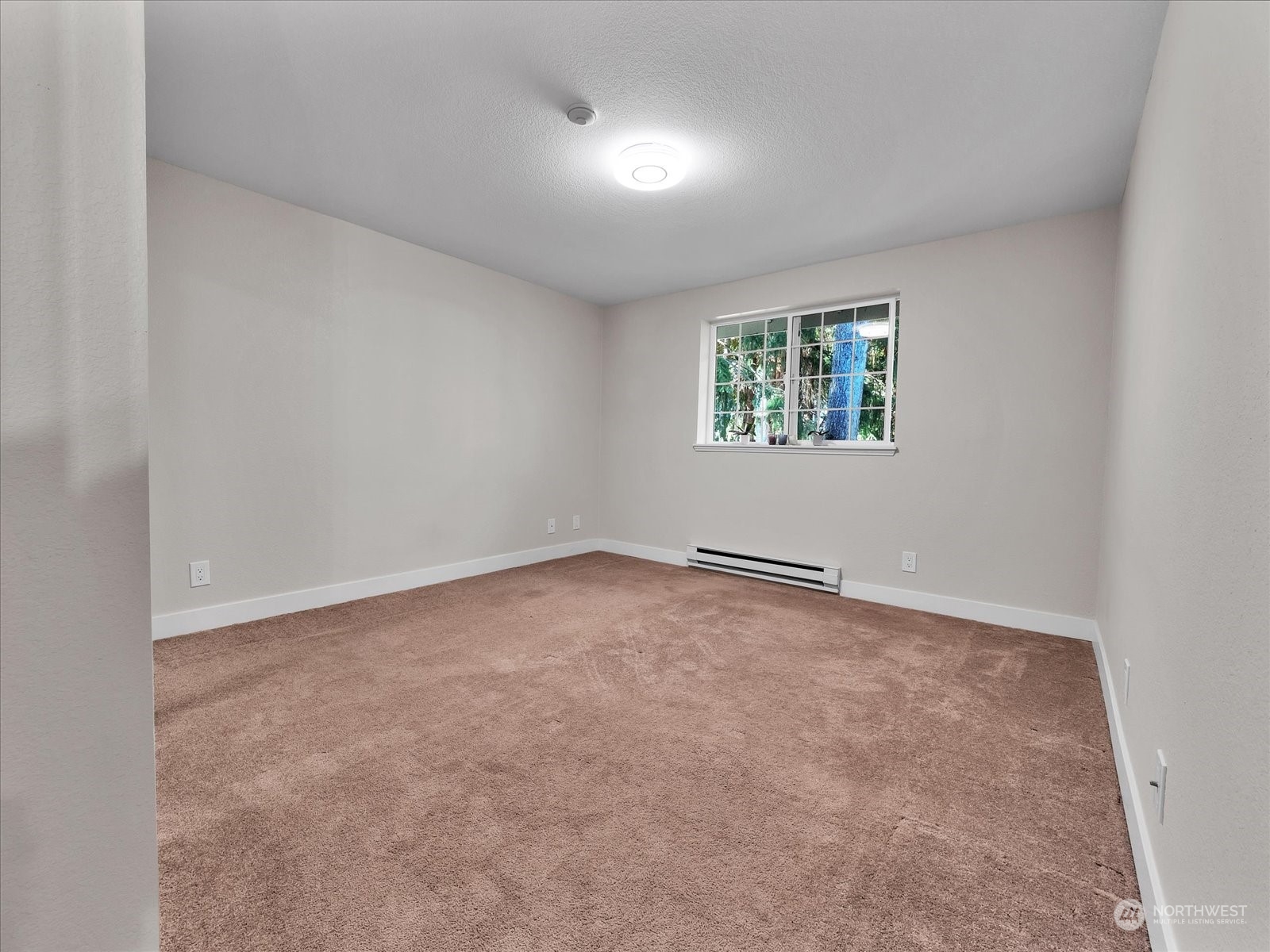 property viewer photo 15