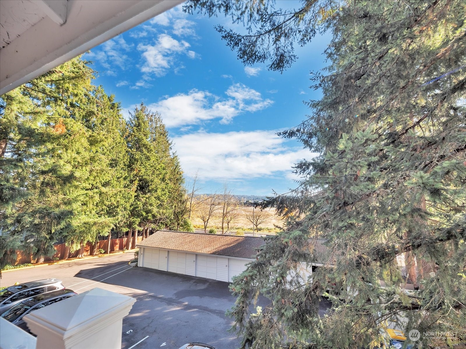 property viewer photo 9