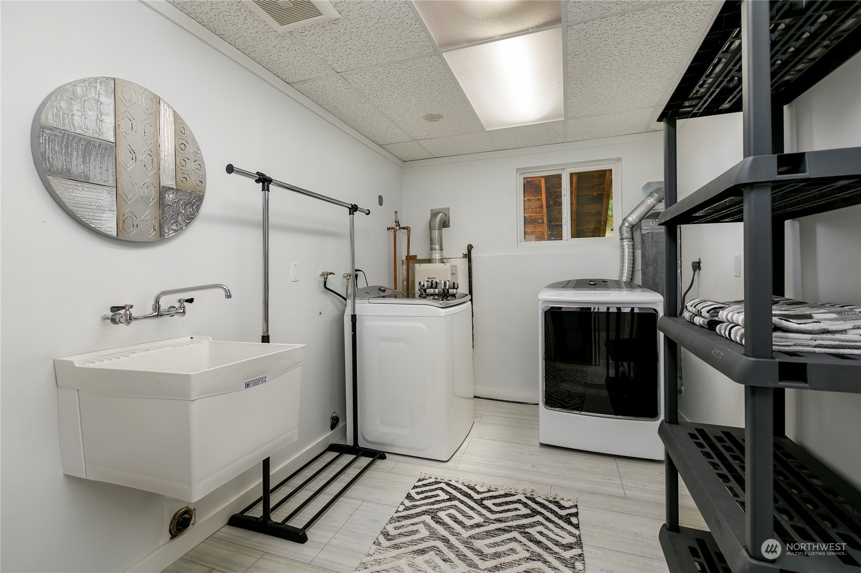 property viewer photo 25