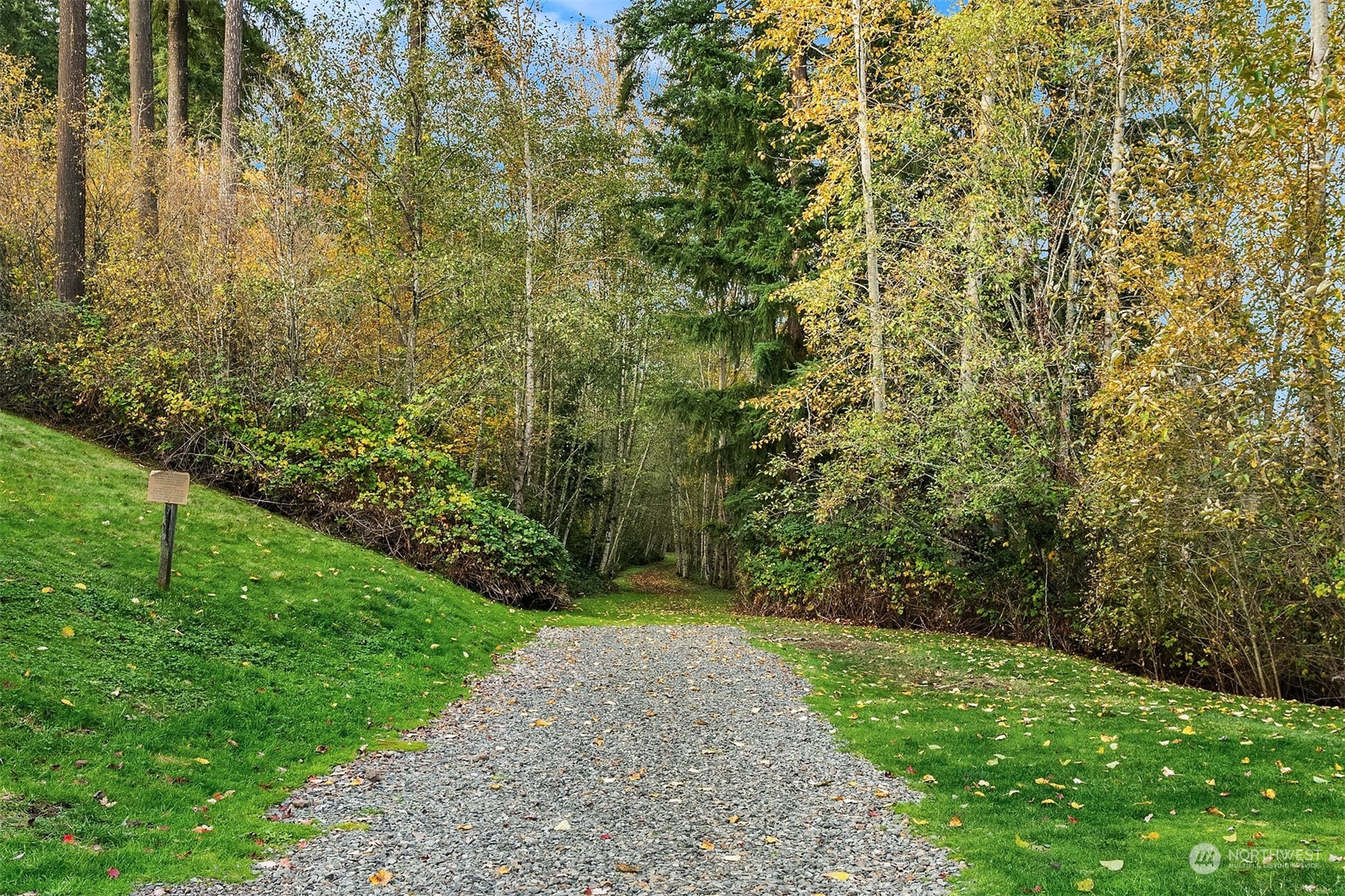 property viewer photo 25