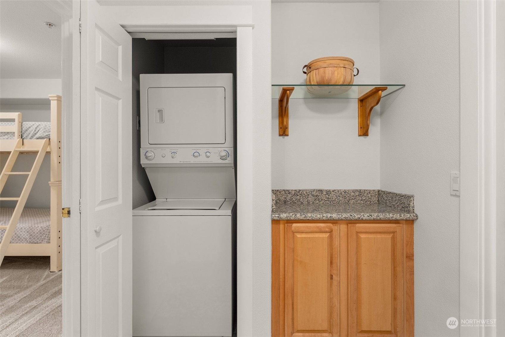 property viewer photo 21
