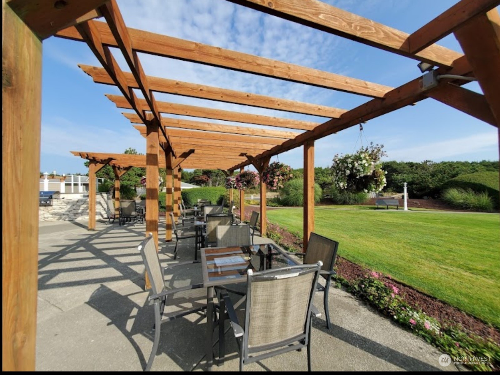property viewer photo 30