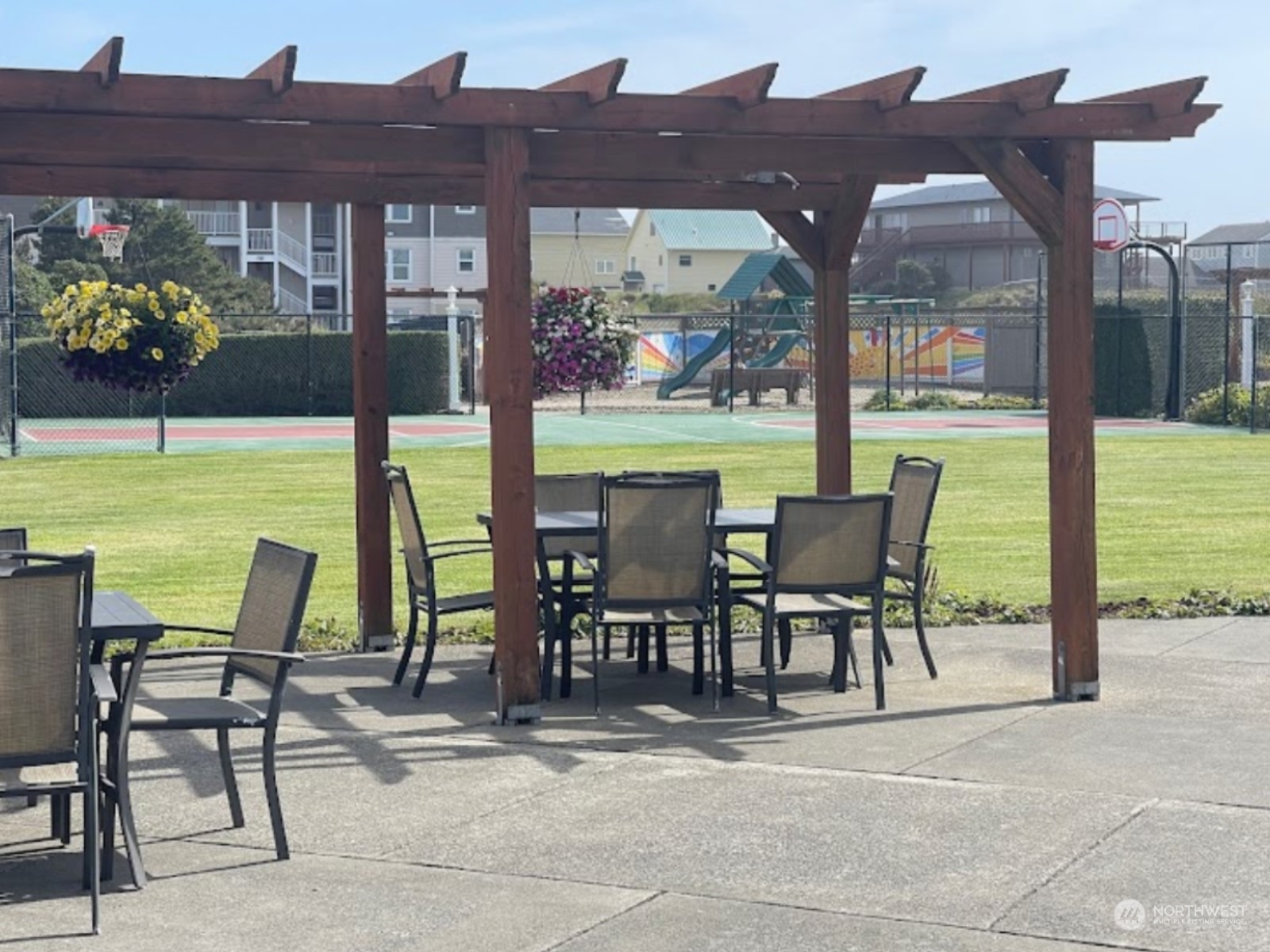 property viewer photo 32