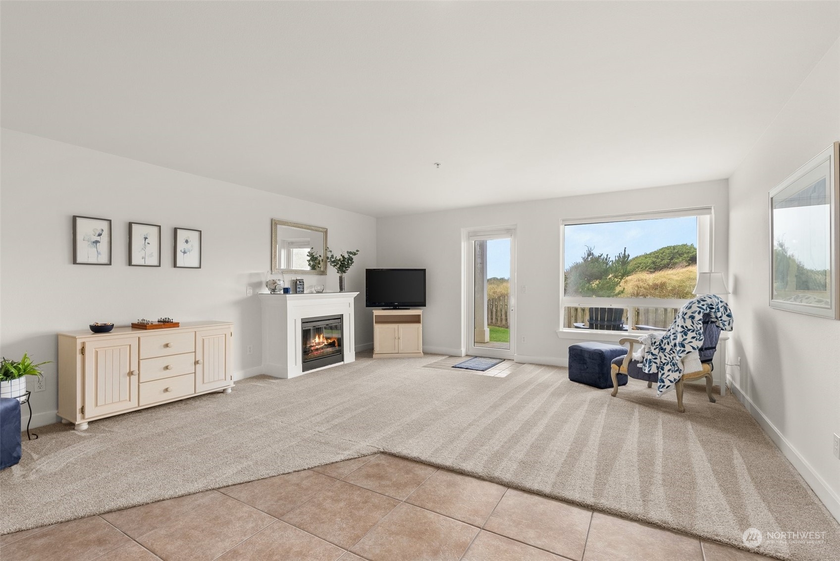 property viewer photo 6