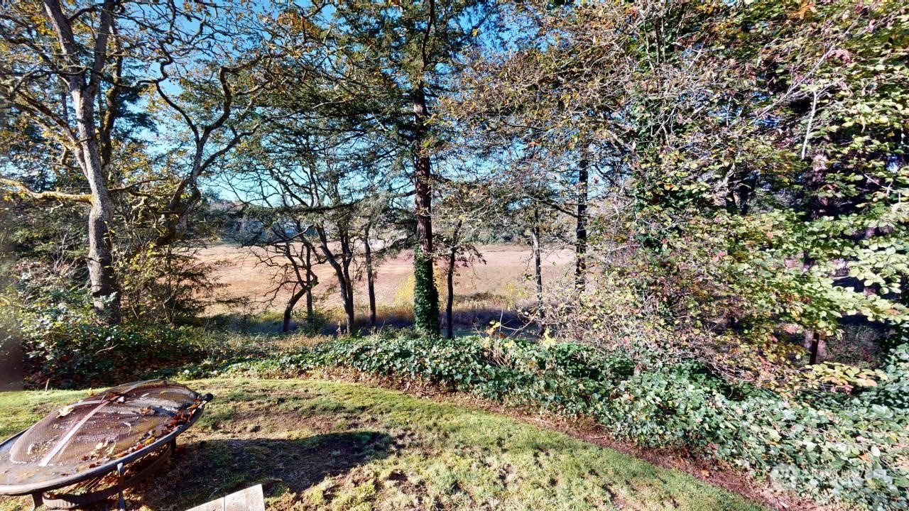 property viewer photo 23