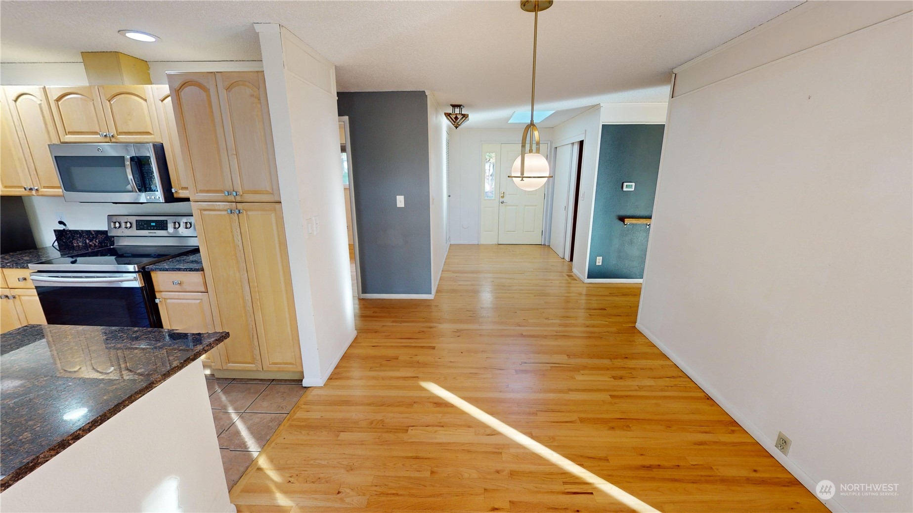 property viewer photo 4