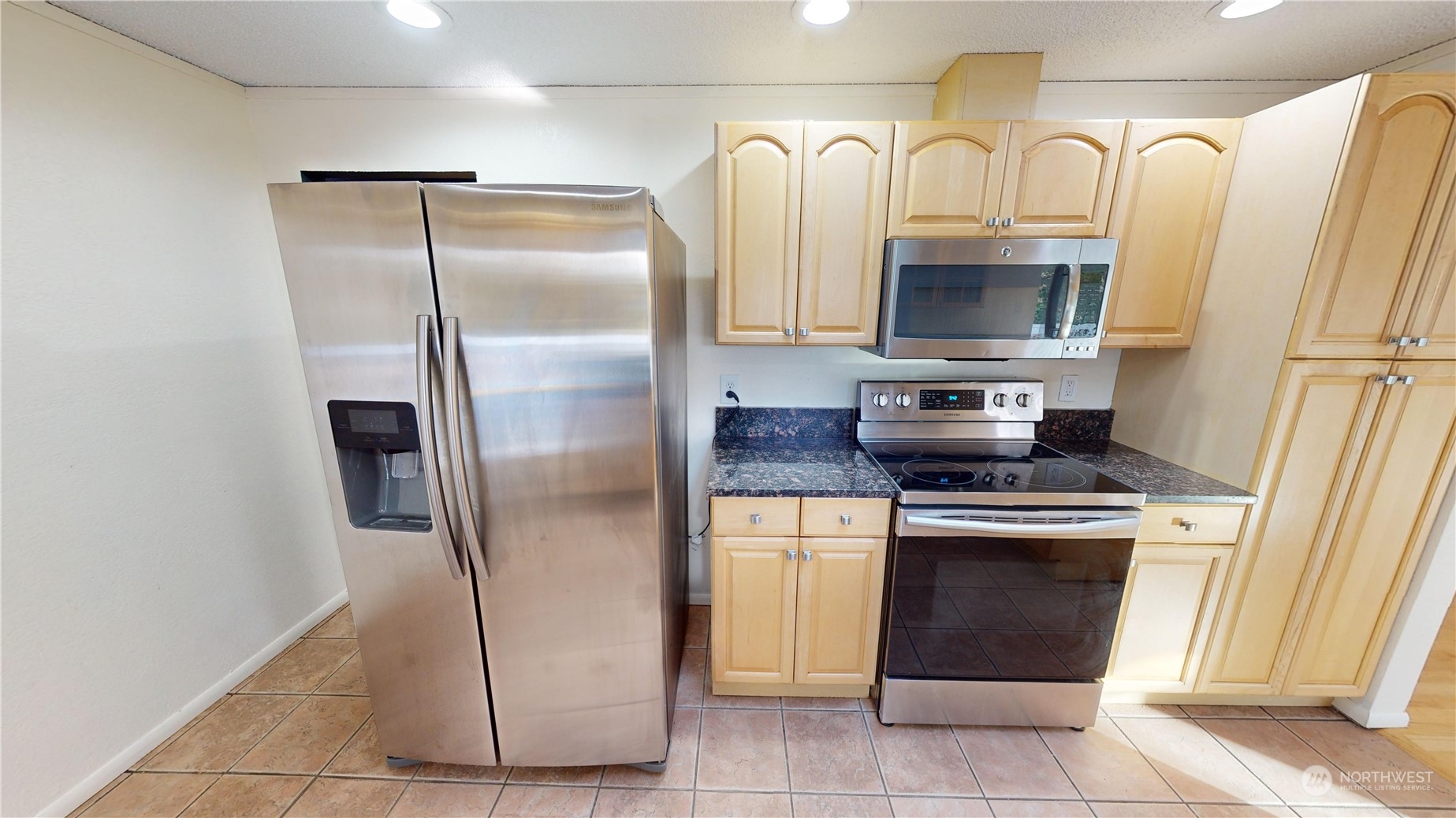 property viewer photo 7