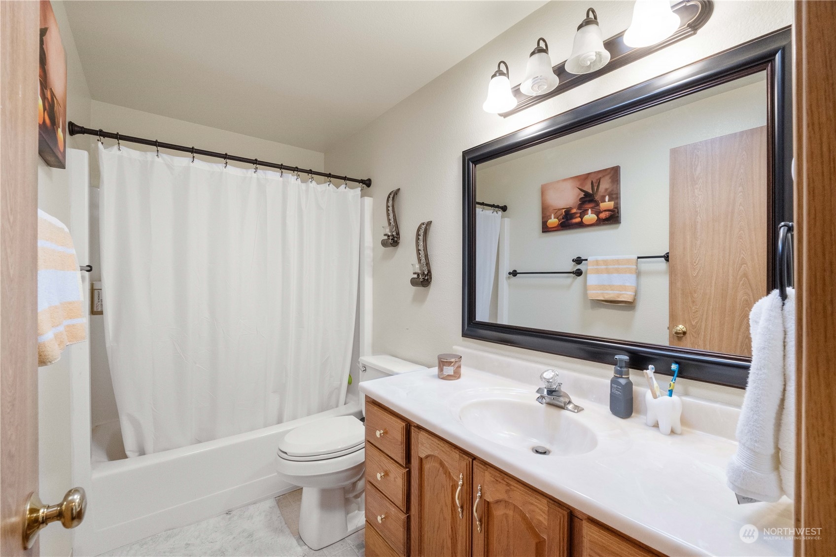 property viewer photo 12