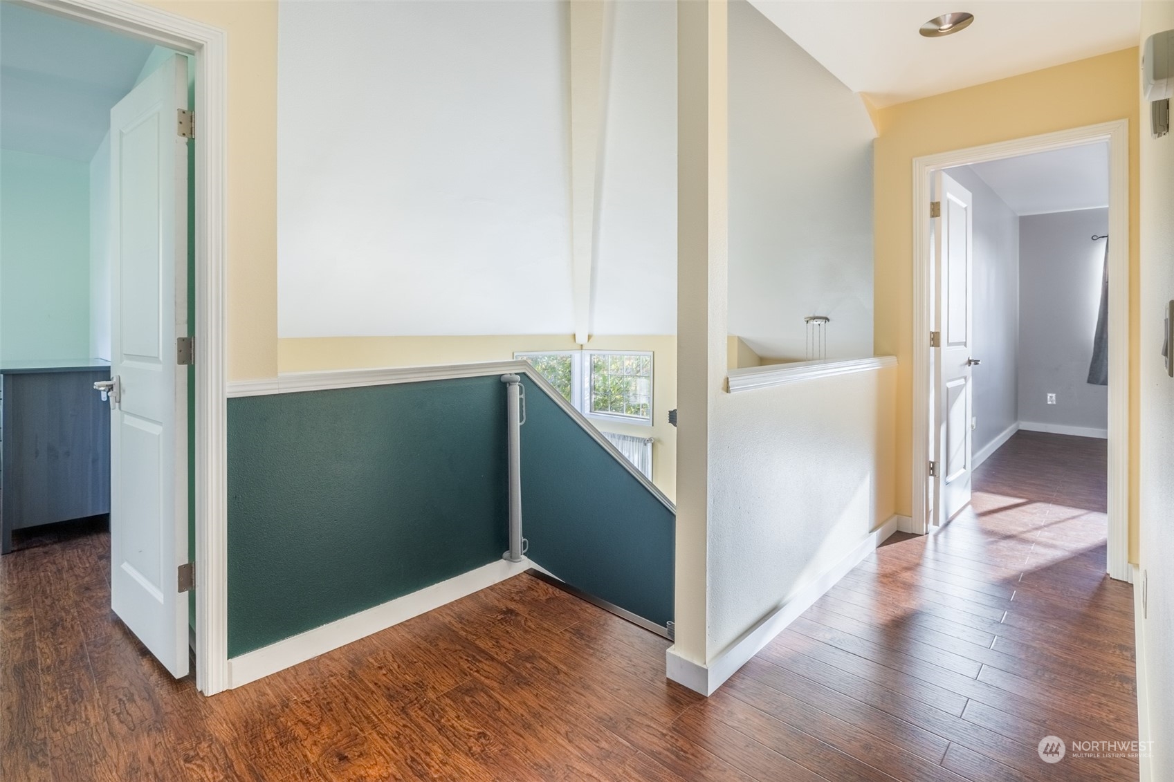 property viewer photo 15