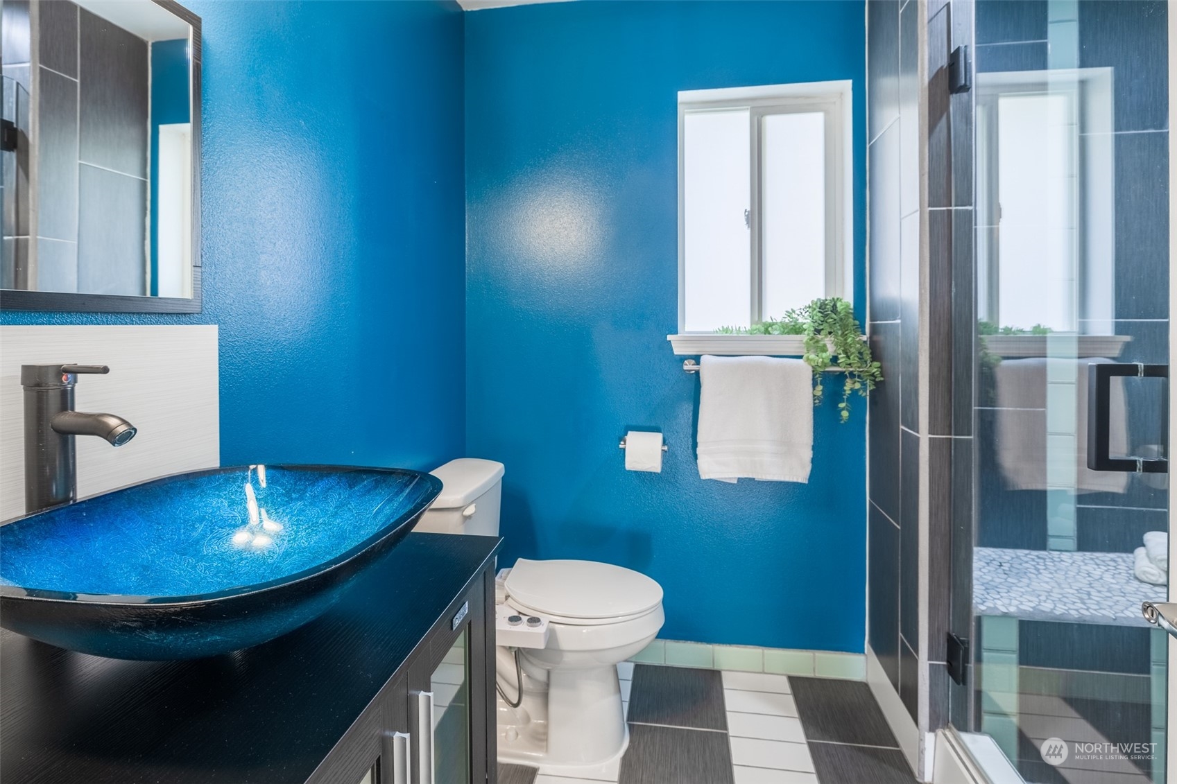 property viewer photo 20