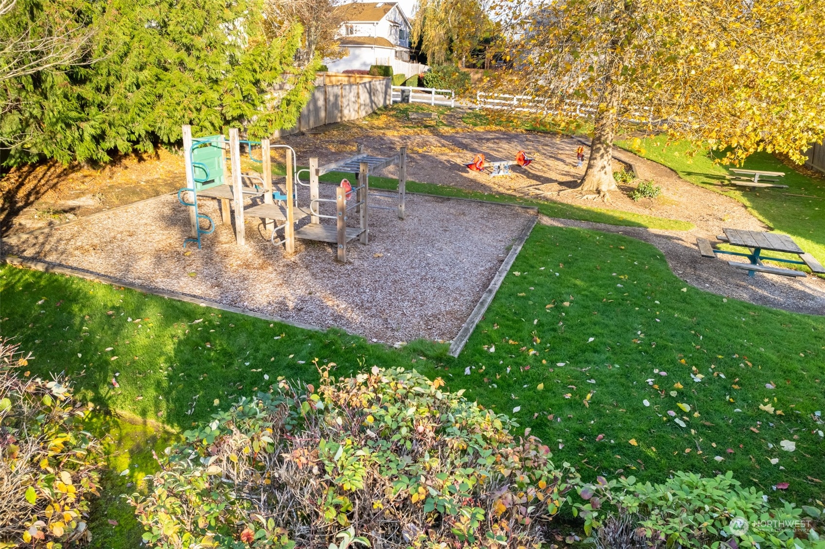 property viewer photo 30