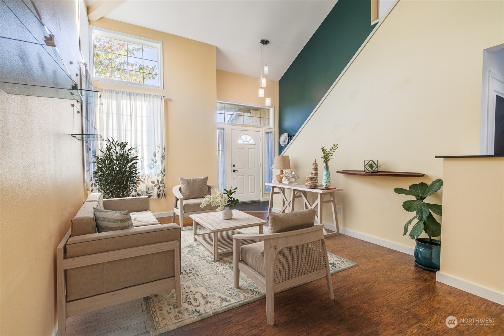 property viewer photo 5