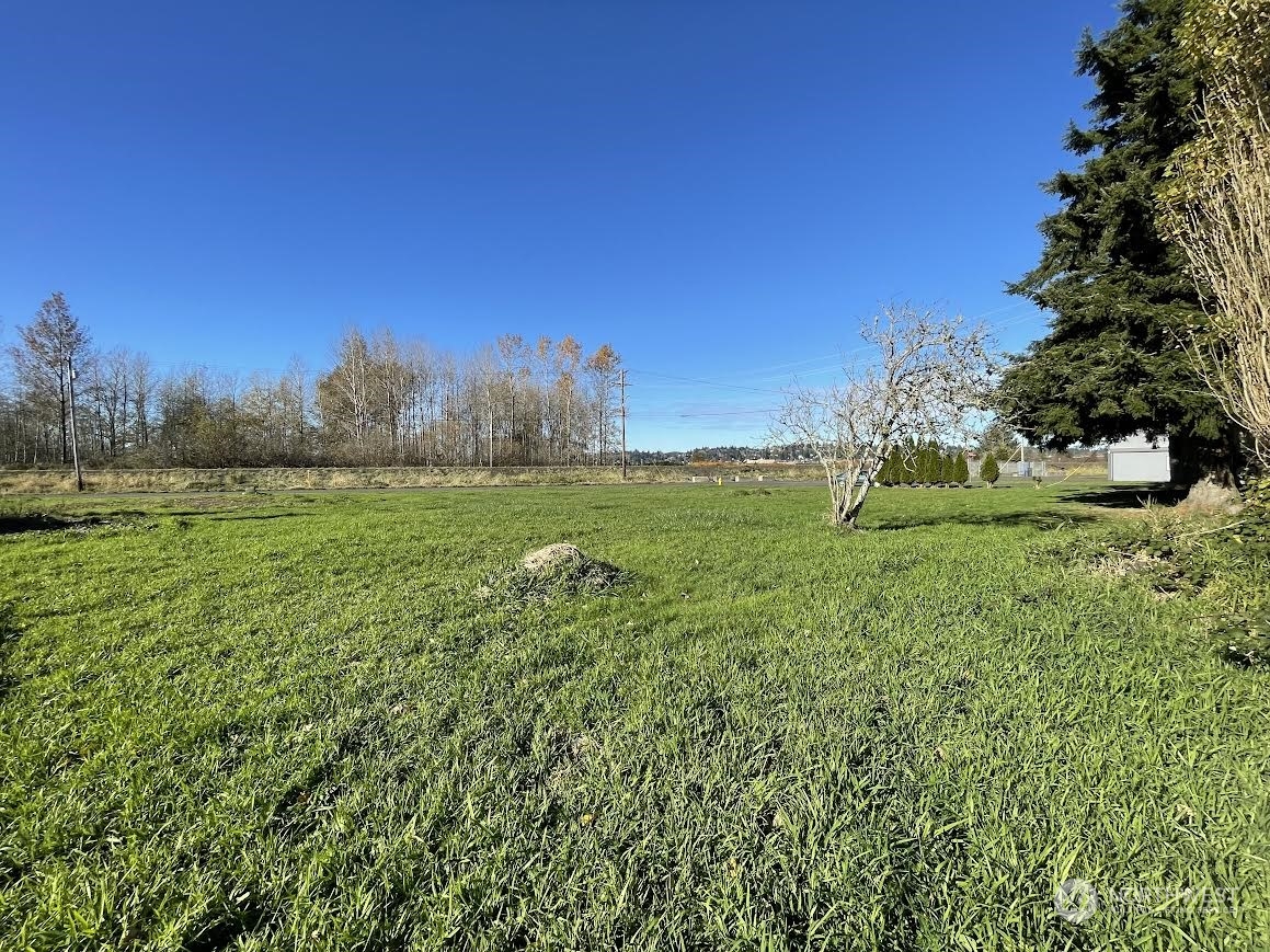 property viewer photo 1
