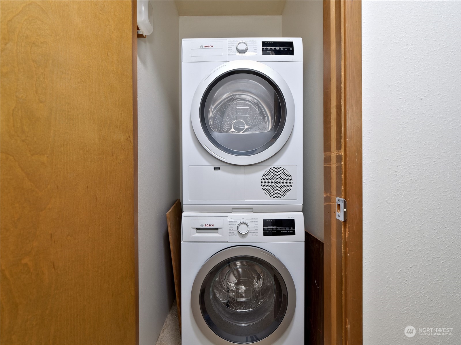 property viewer photo 18