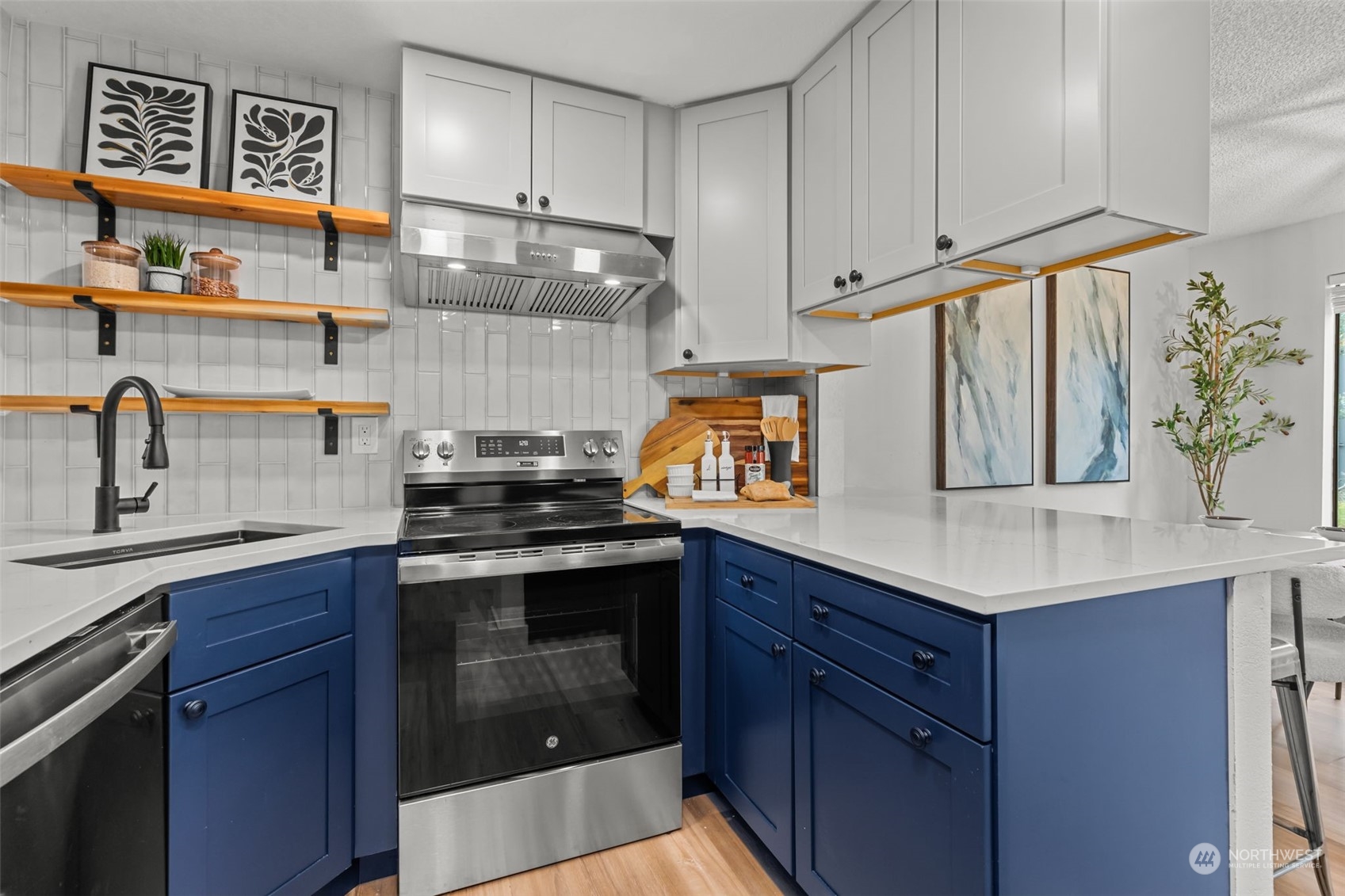 property viewer photo 10