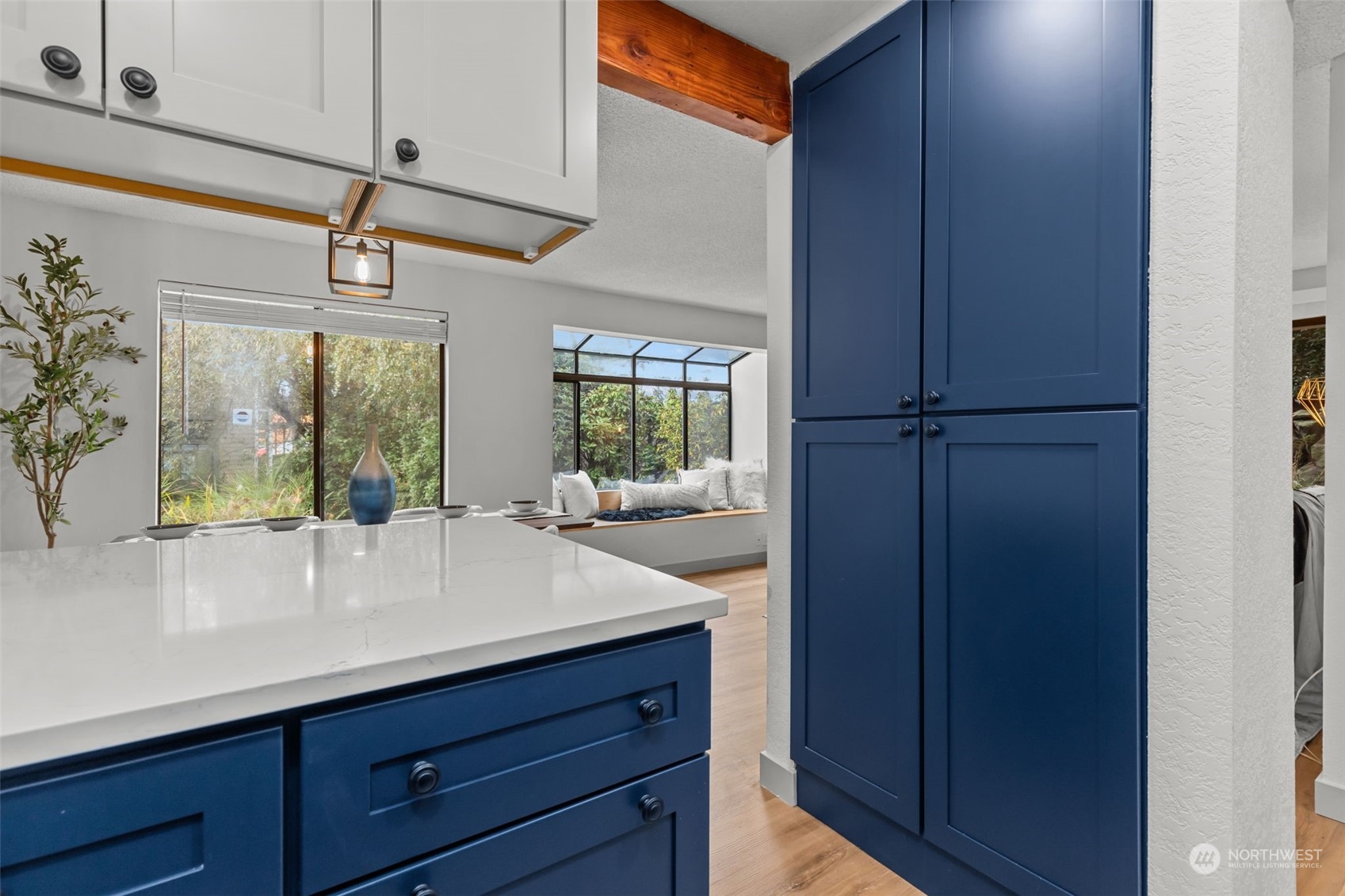 property viewer photo 11