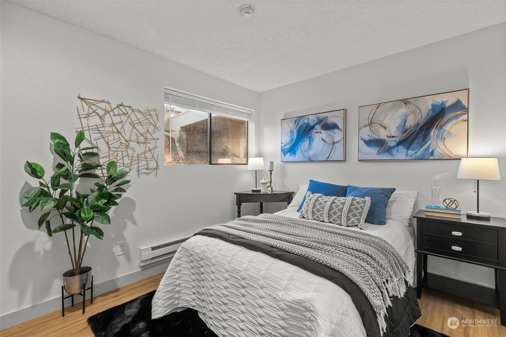 property viewer photo 20