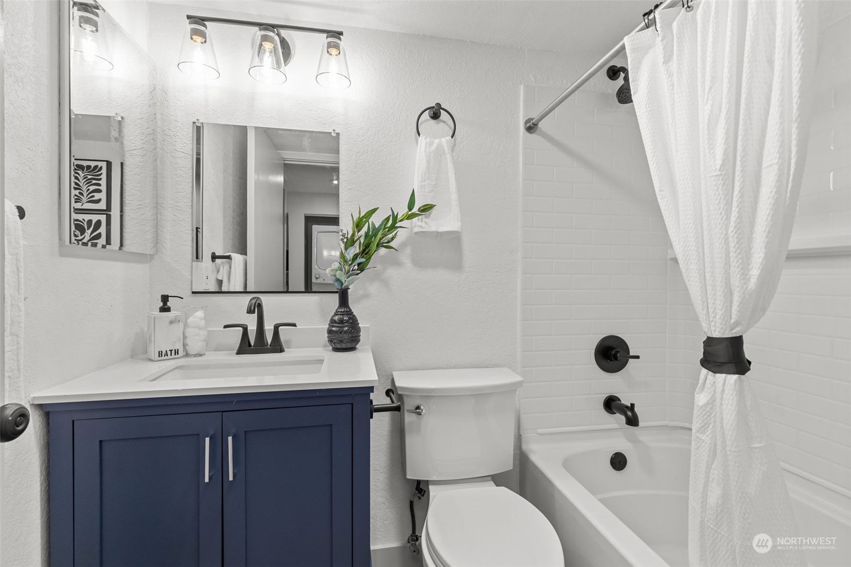 property viewer photo 24