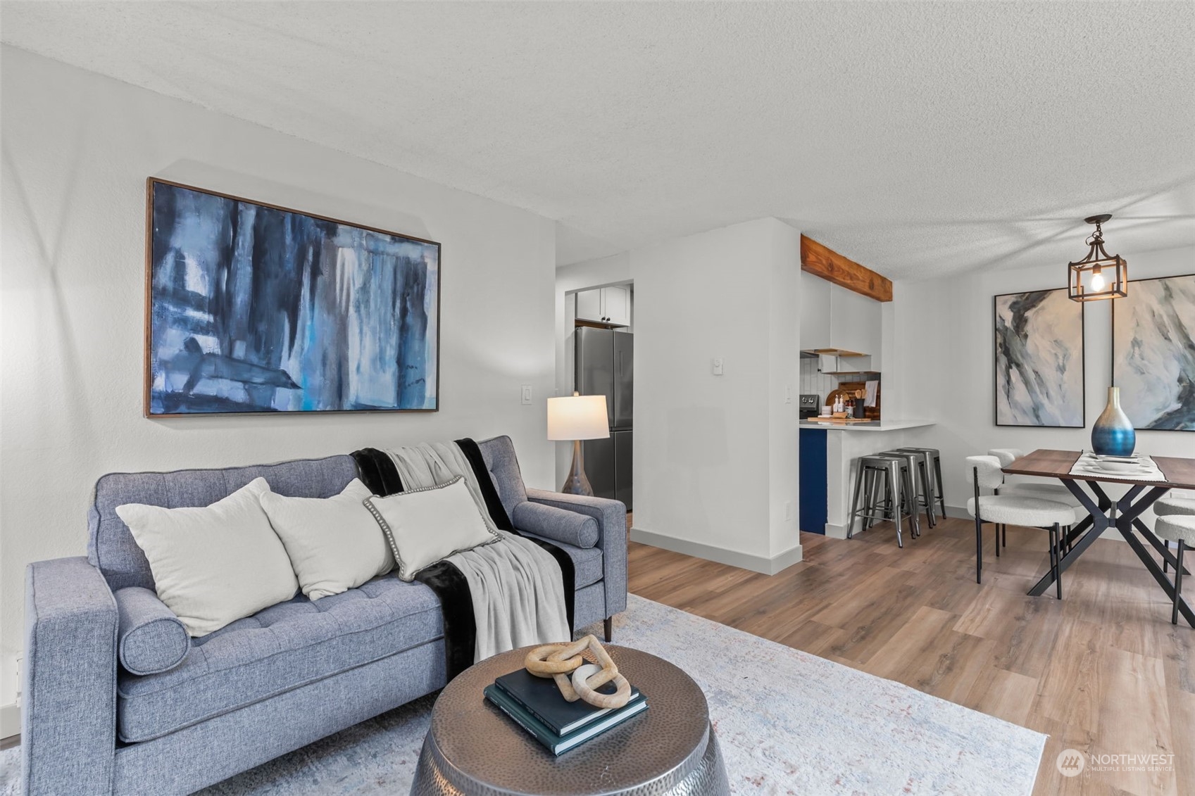 property viewer photo 4