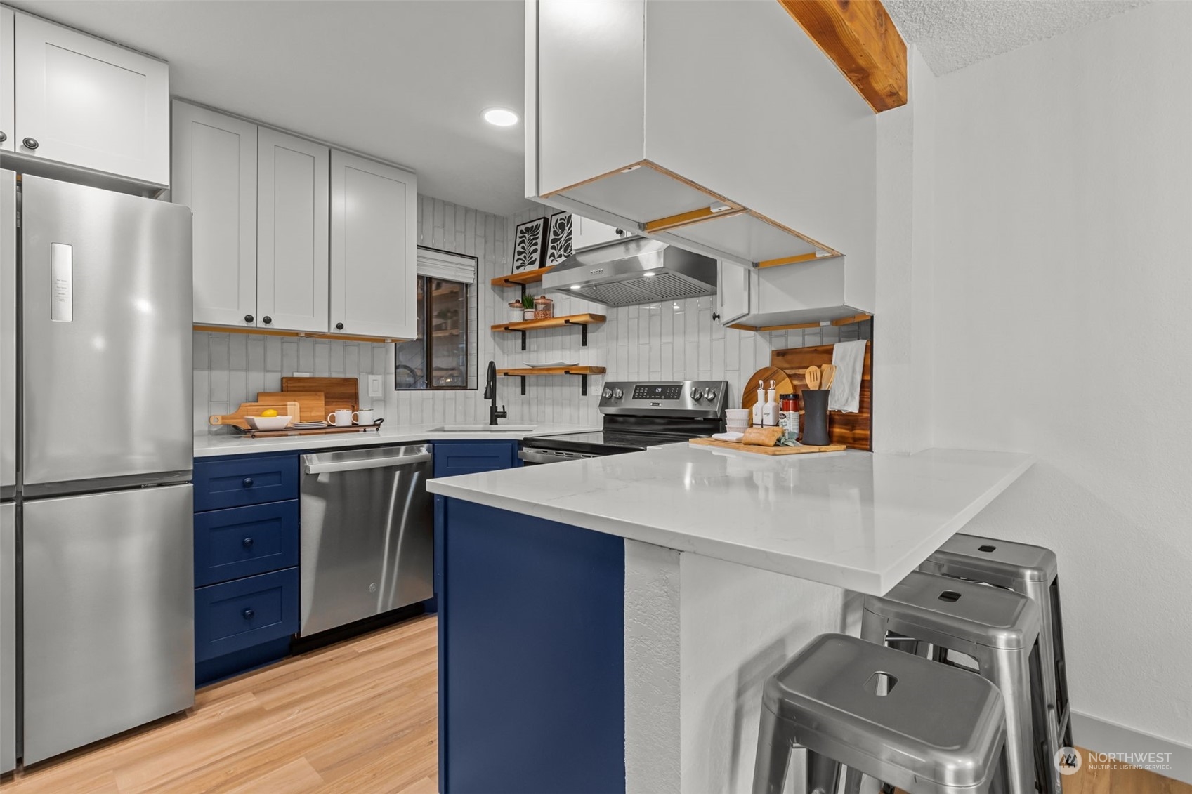 property viewer photo 9