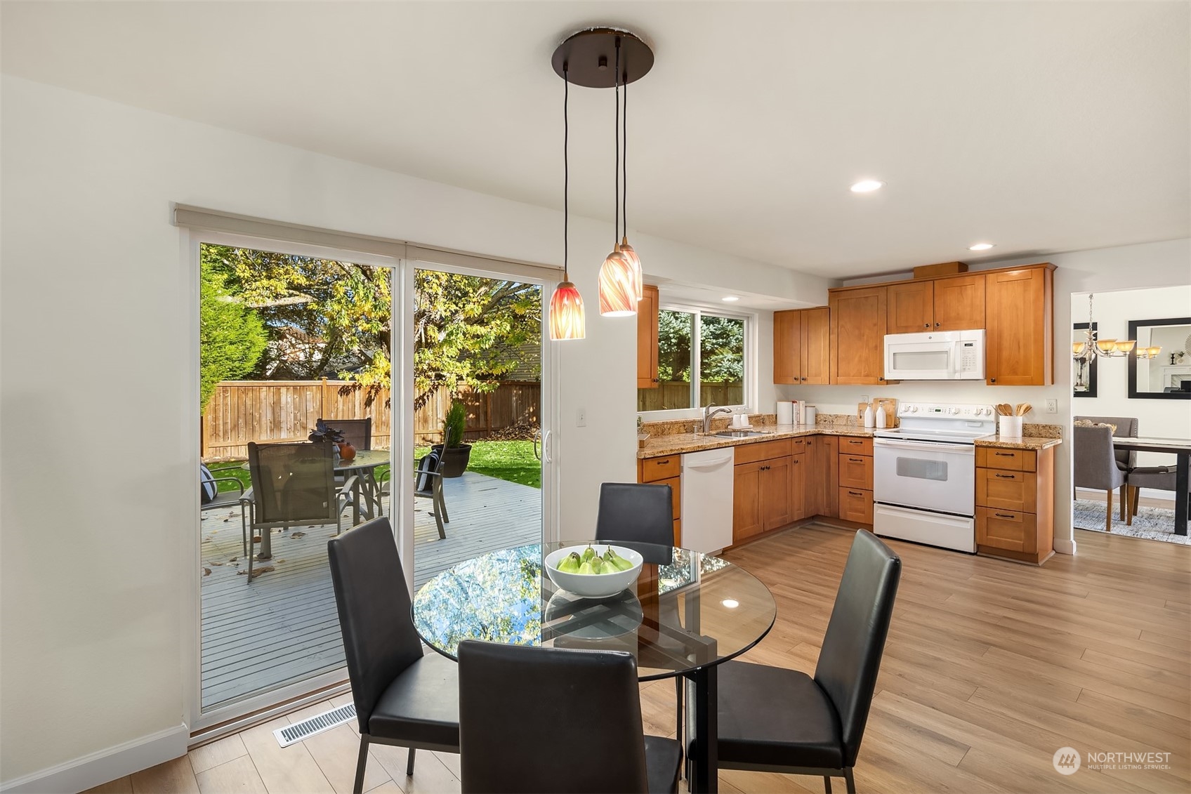 property viewer photo 14