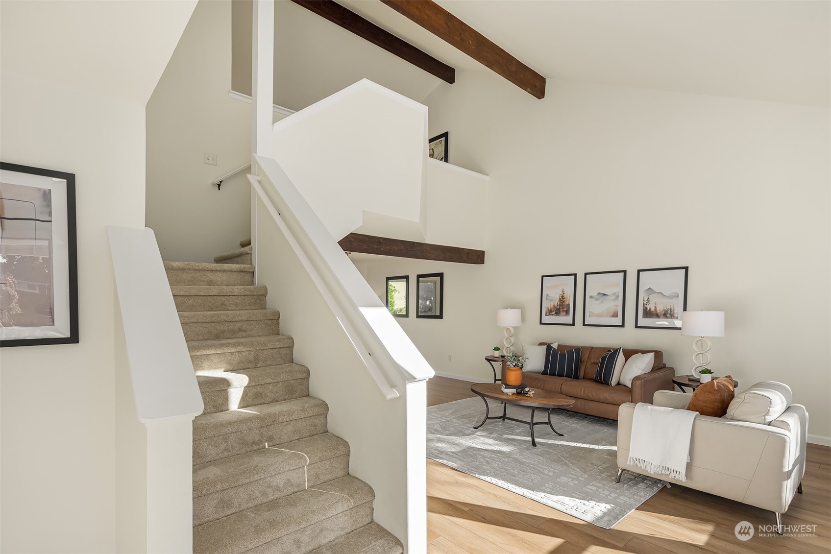 property viewer photo 5
