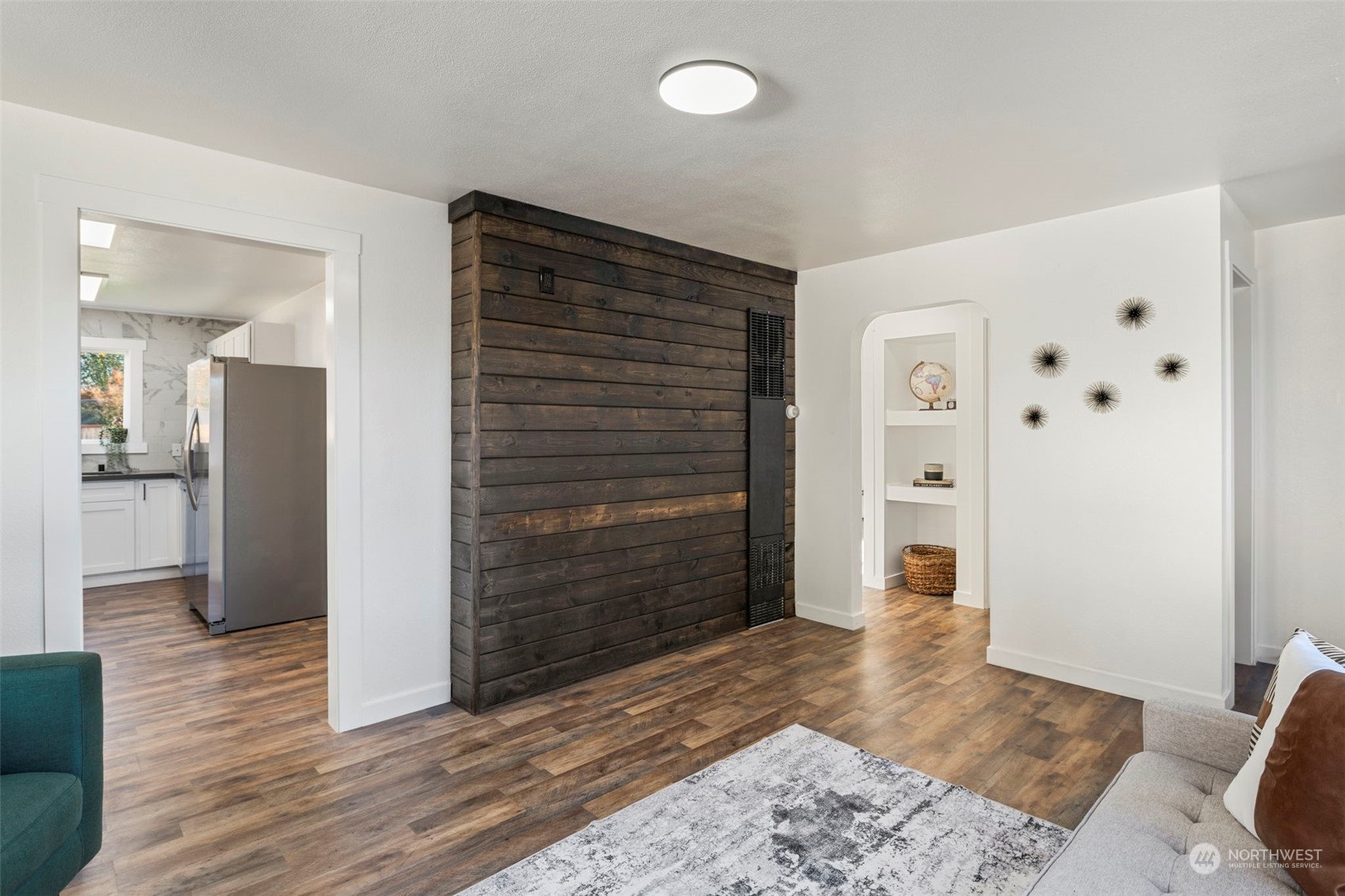 property viewer photo 13