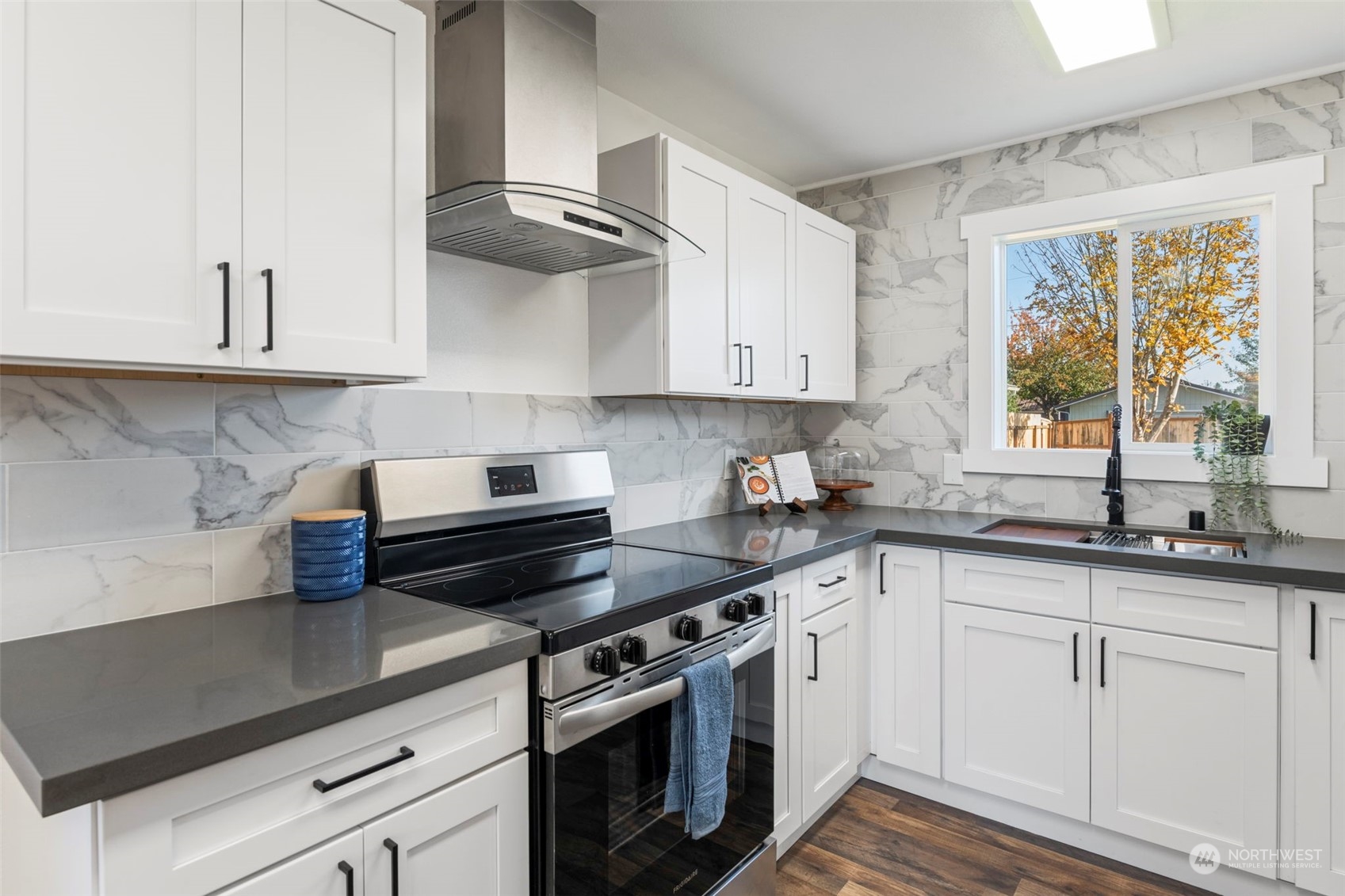 property viewer photo 21