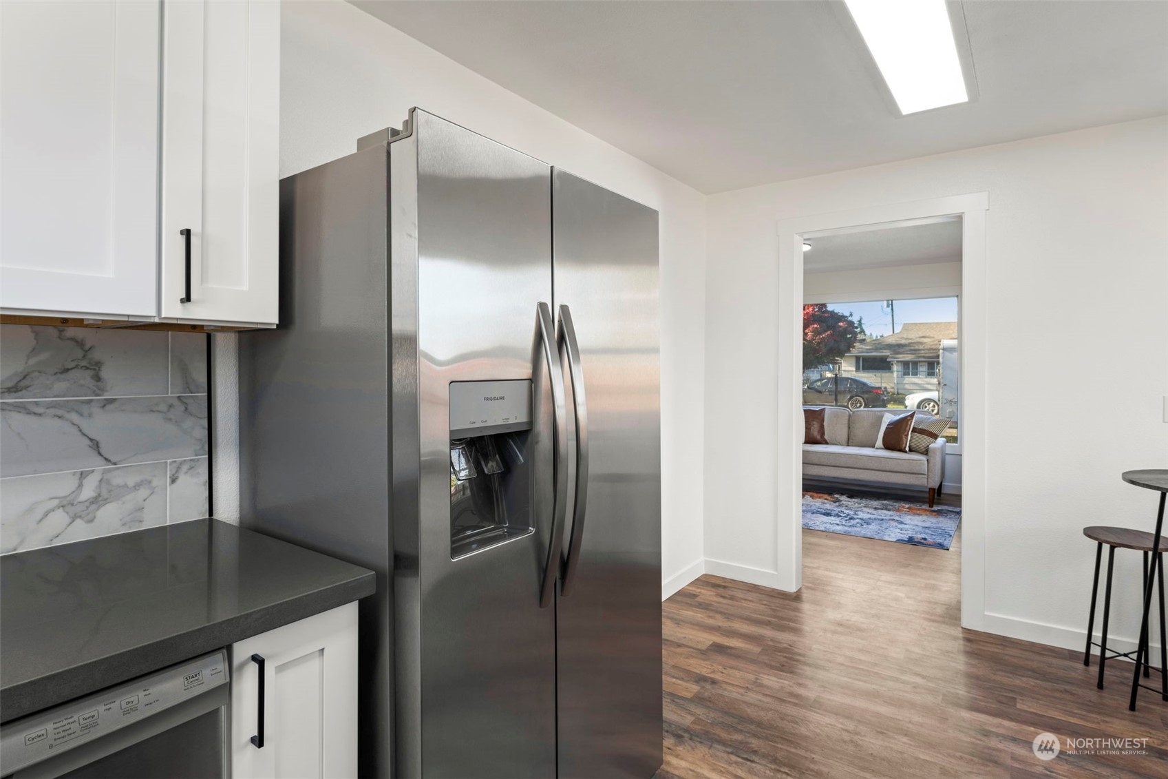 property viewer photo 27