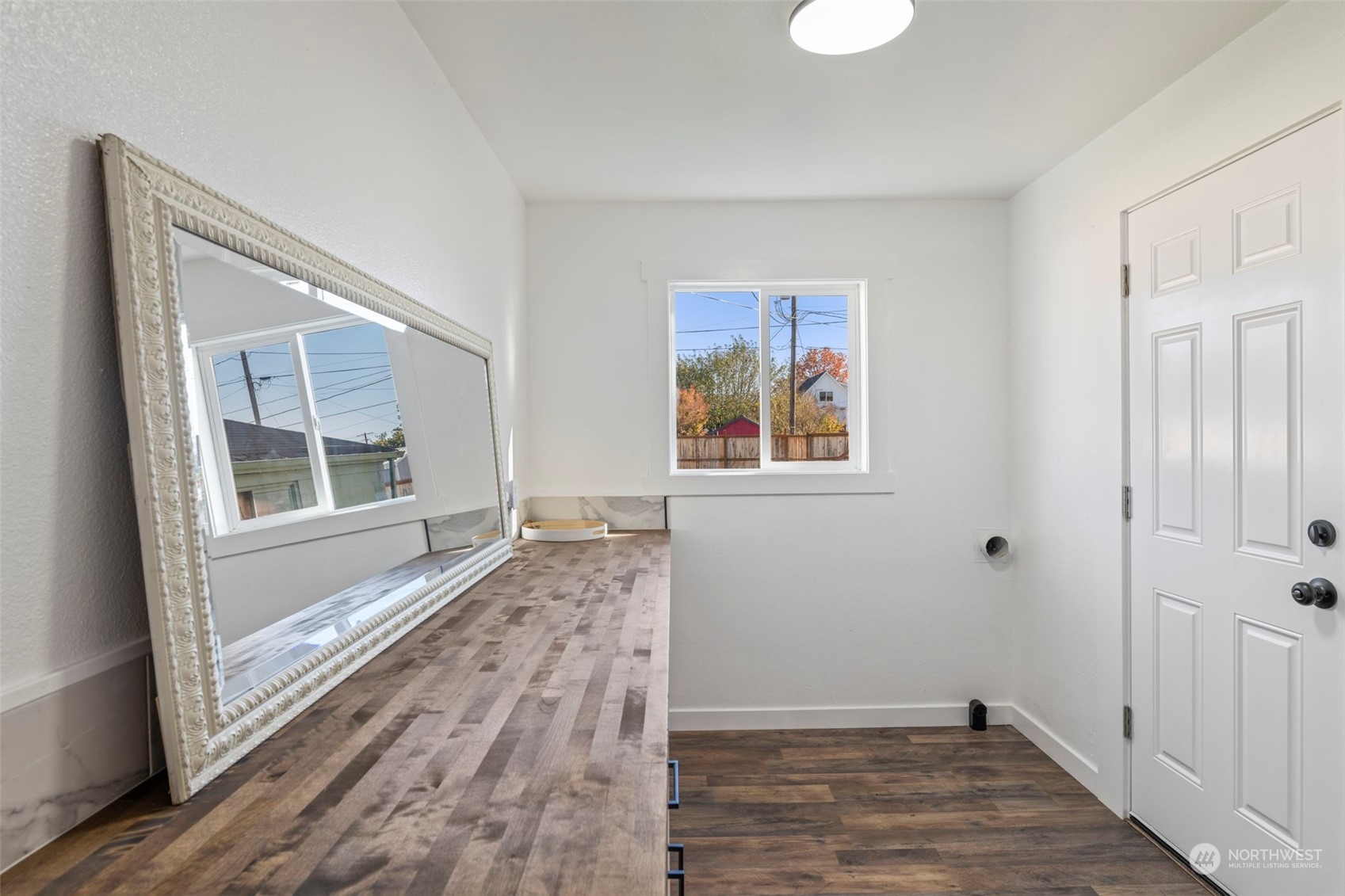 property viewer photo 33