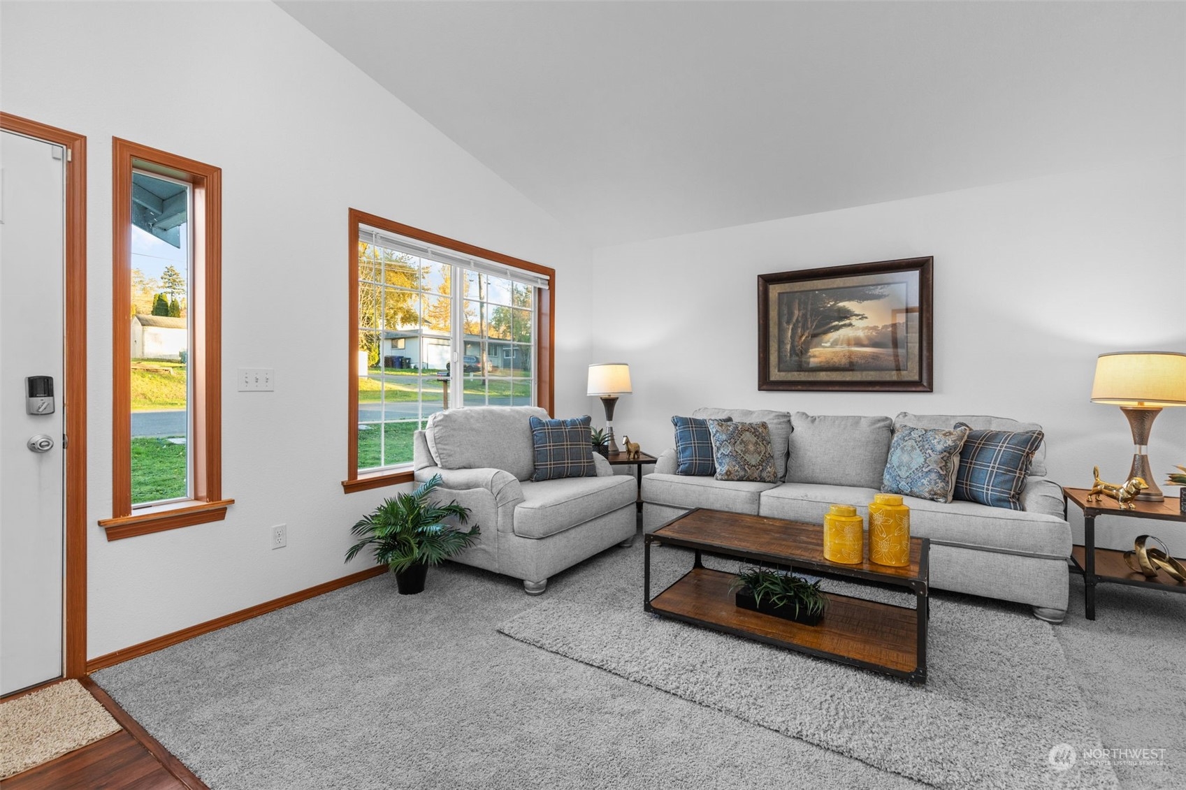 property viewer photo 5