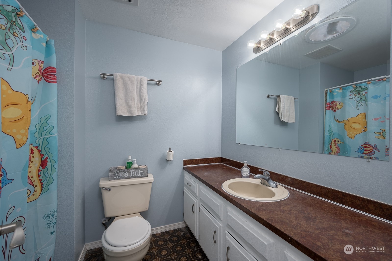 property viewer photo 26