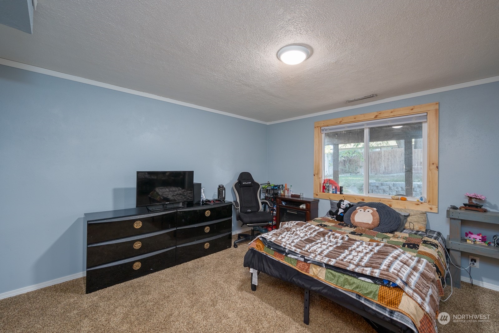 property viewer photo 27