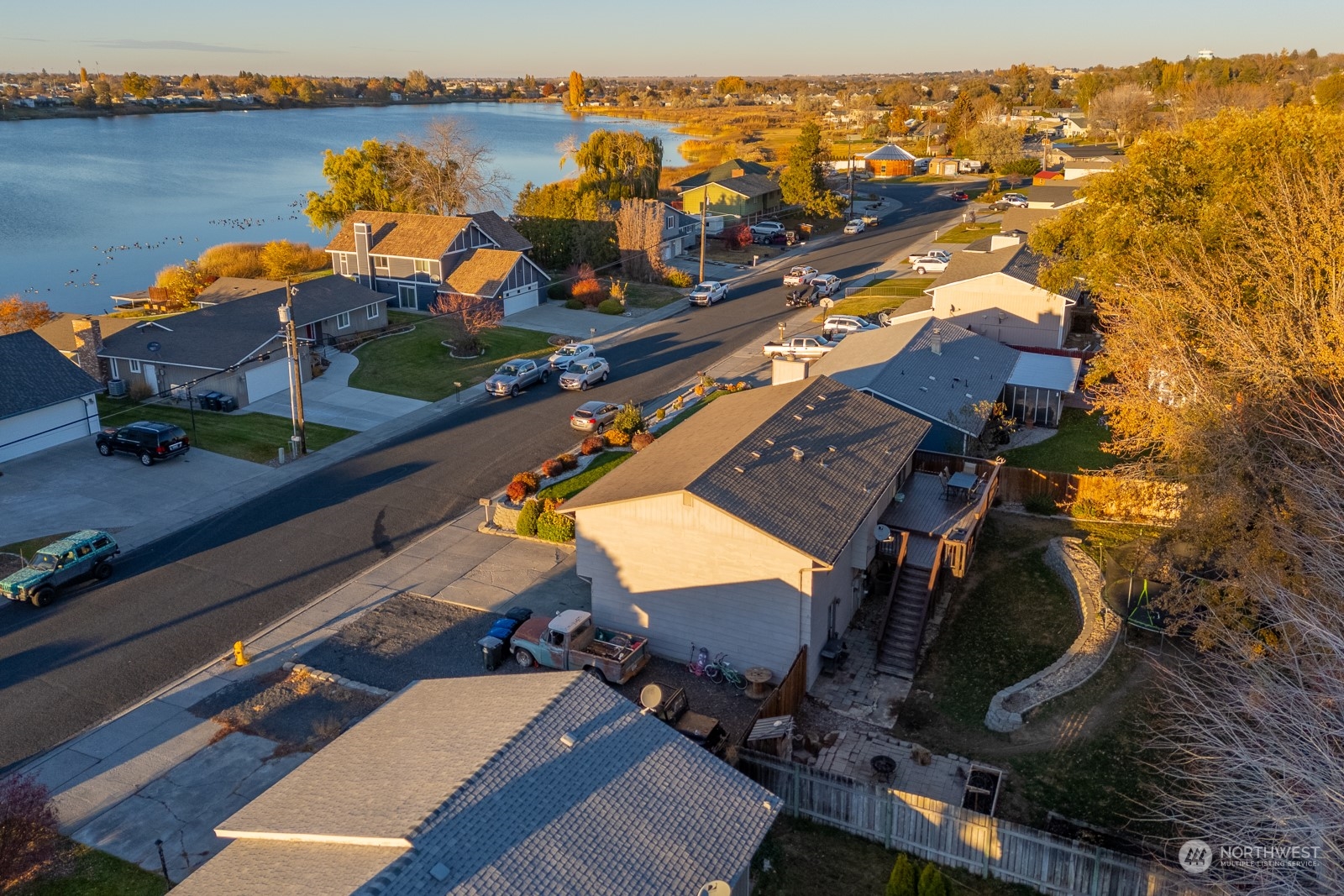 property viewer photo 4