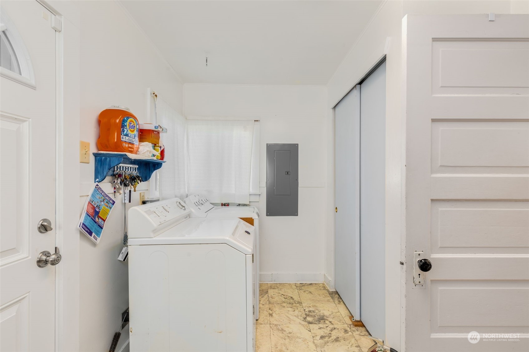 property viewer photo 15