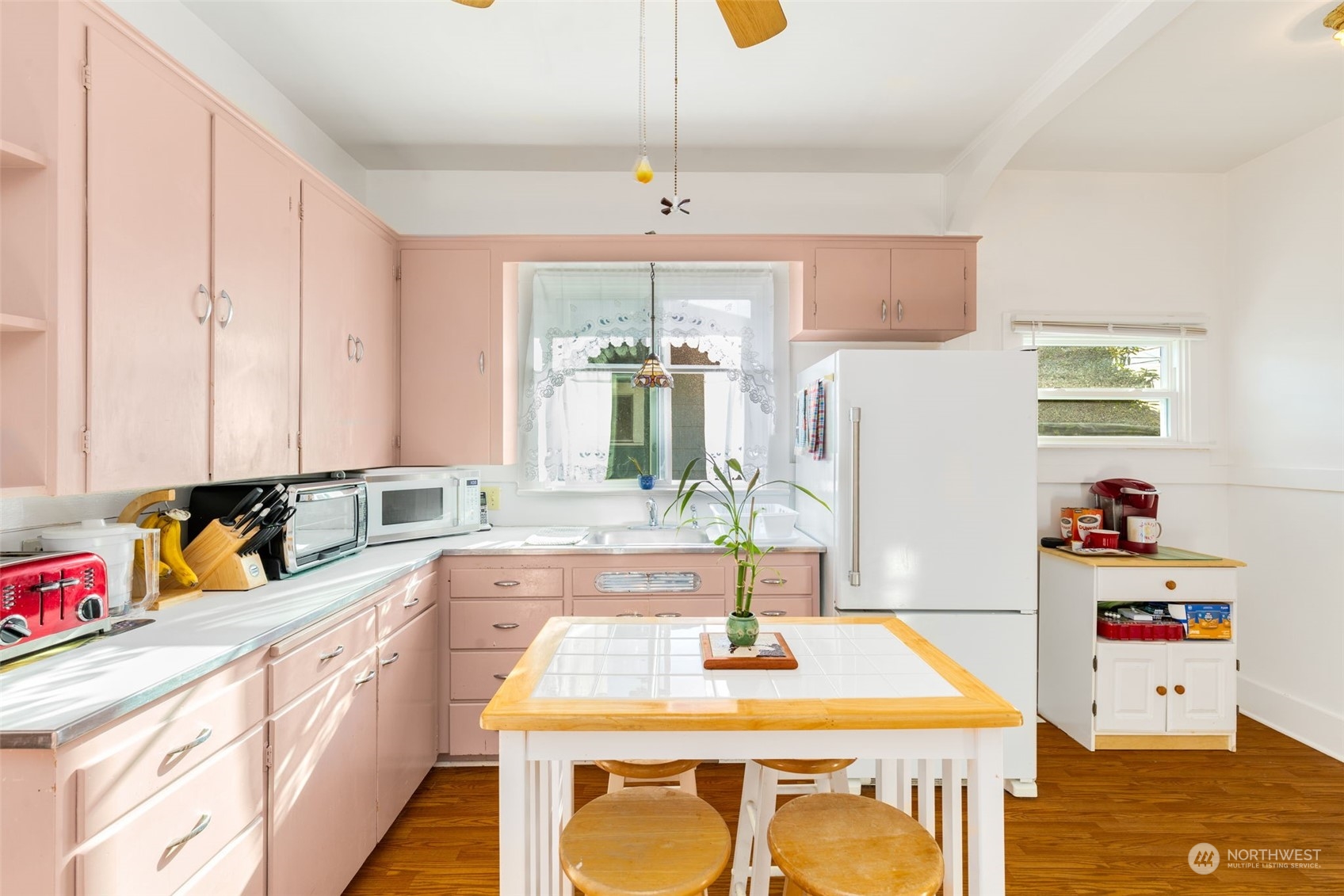 property viewer photo 9