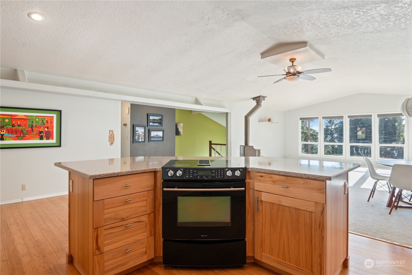 property viewer photo 11