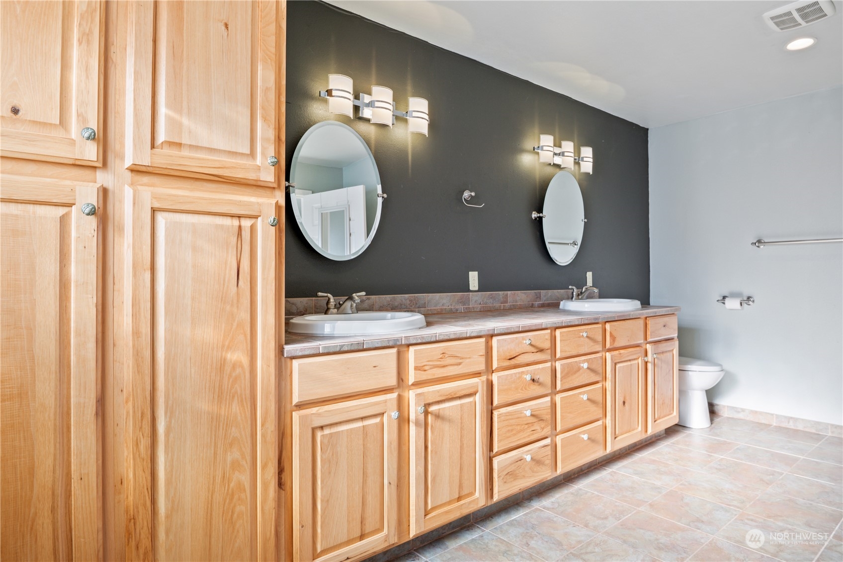 property viewer photo 17