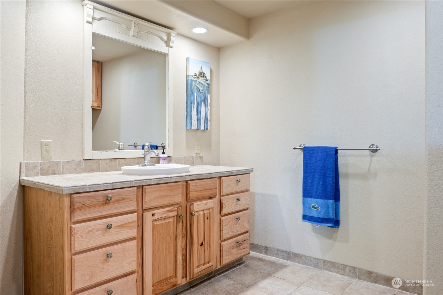 property viewer photo 23
