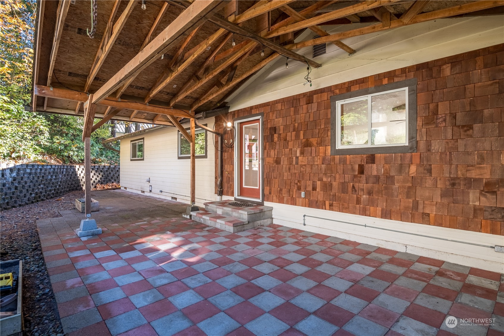 property viewer photo 26