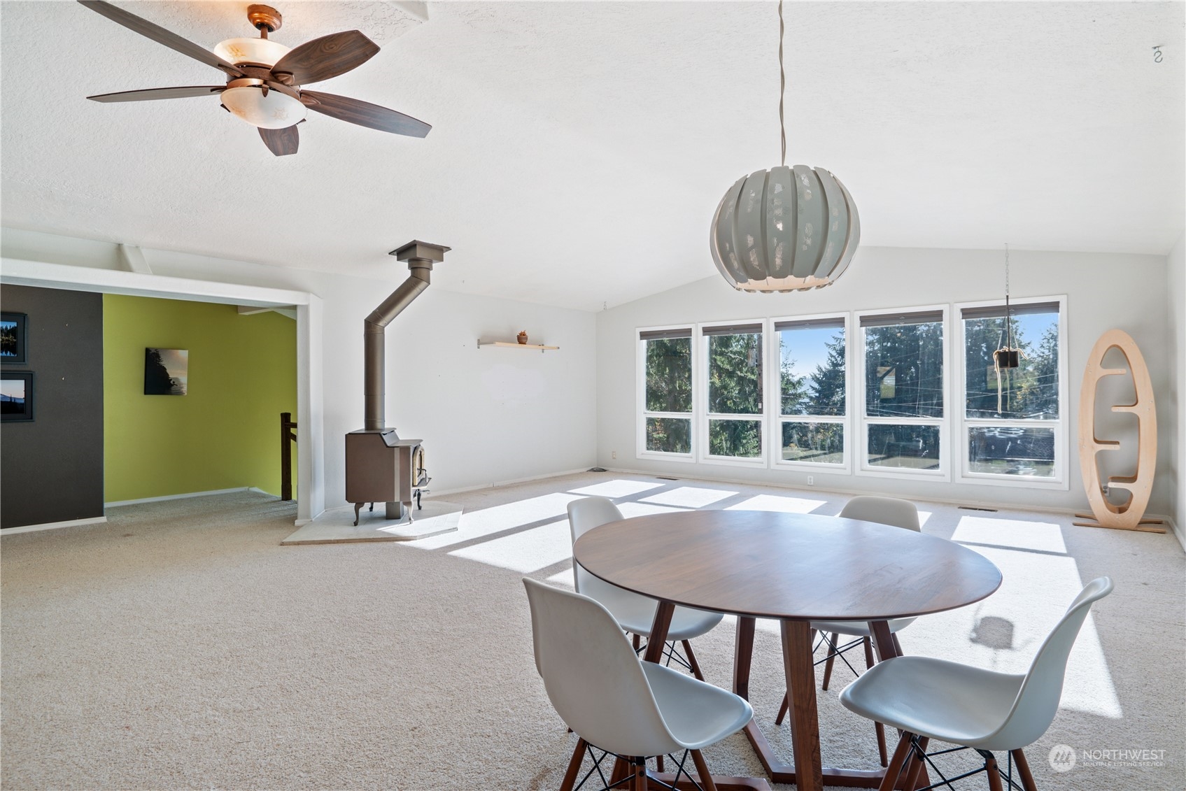 property viewer photo 5
